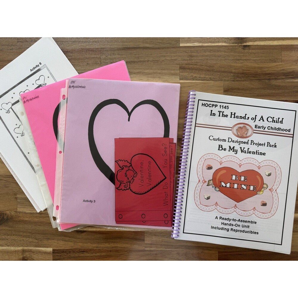 HOCPP 1145 In the Hands of a Child Valentines Lap Book Spiral Charlotte Mason